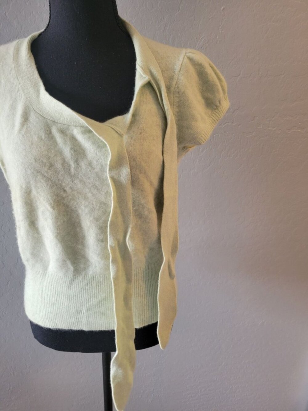 Banana Republic Italian 100% Cashmere Bow Tie Lime Green Short Sleeve Sweater S - Picture 5 of 10